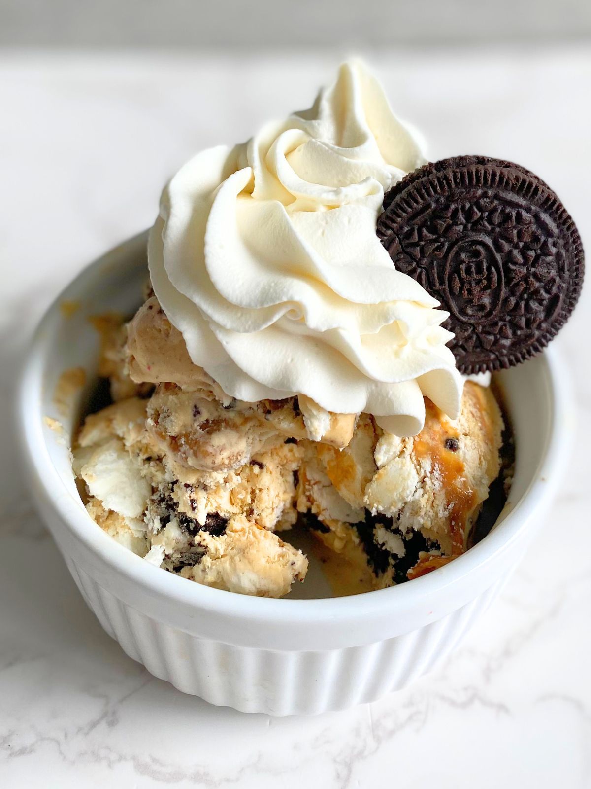 dulce de leche Oreo ice cream
