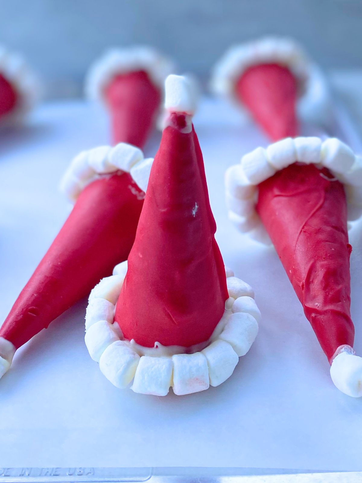 santa hat cheesecake cones