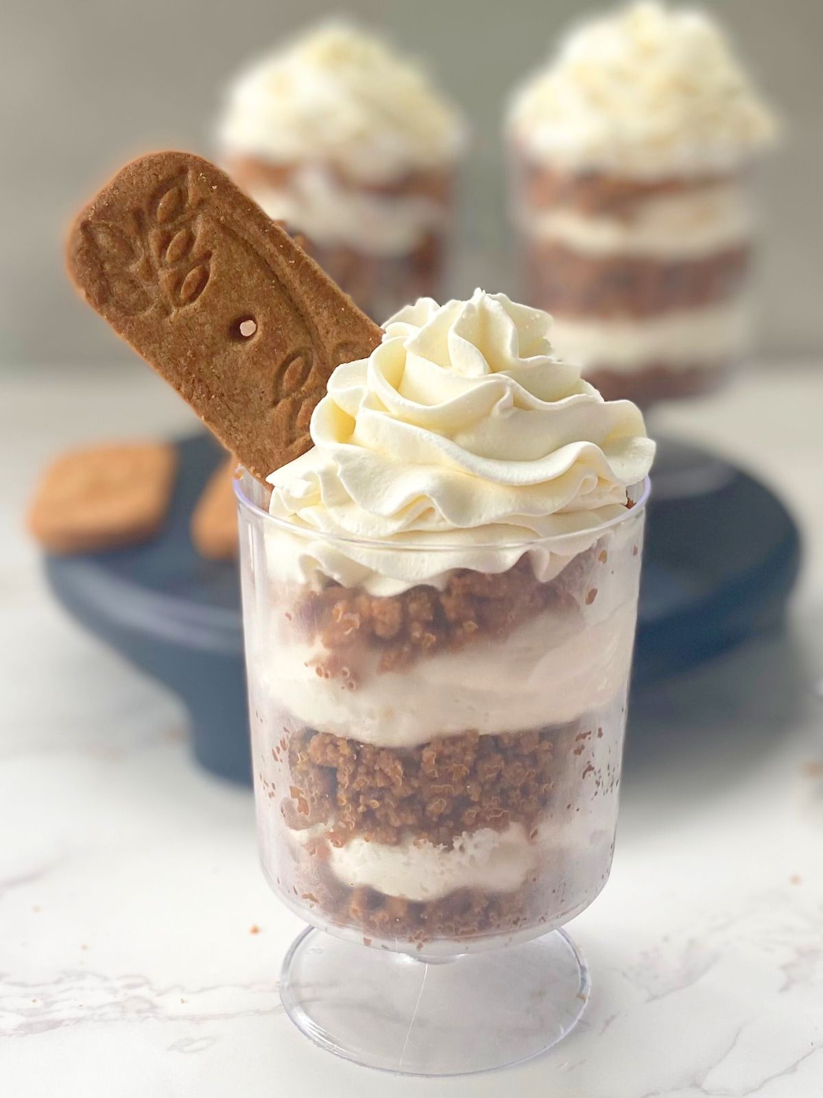 biscoff cheesecake parfaits