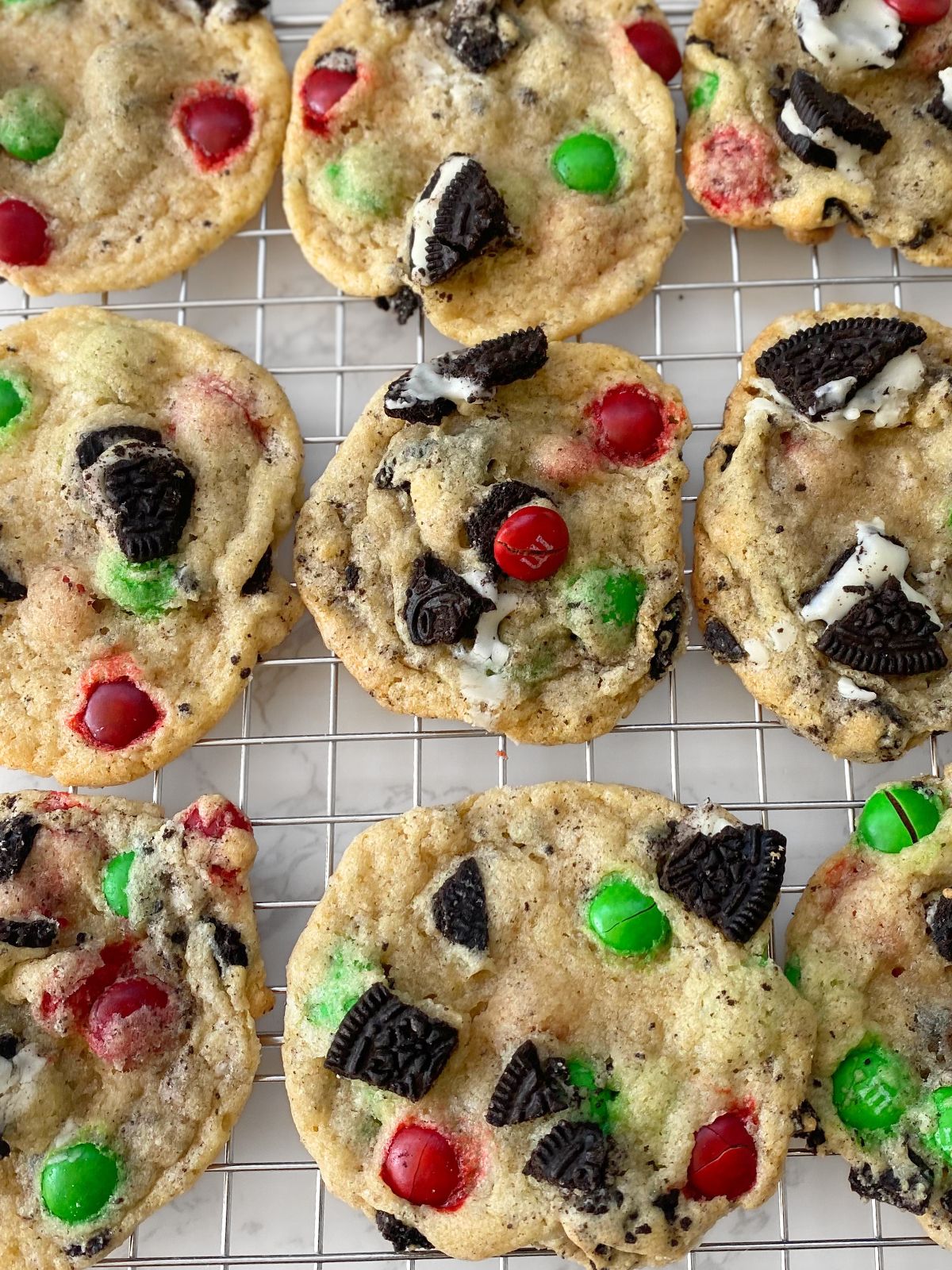 Christmas Oreo cookies