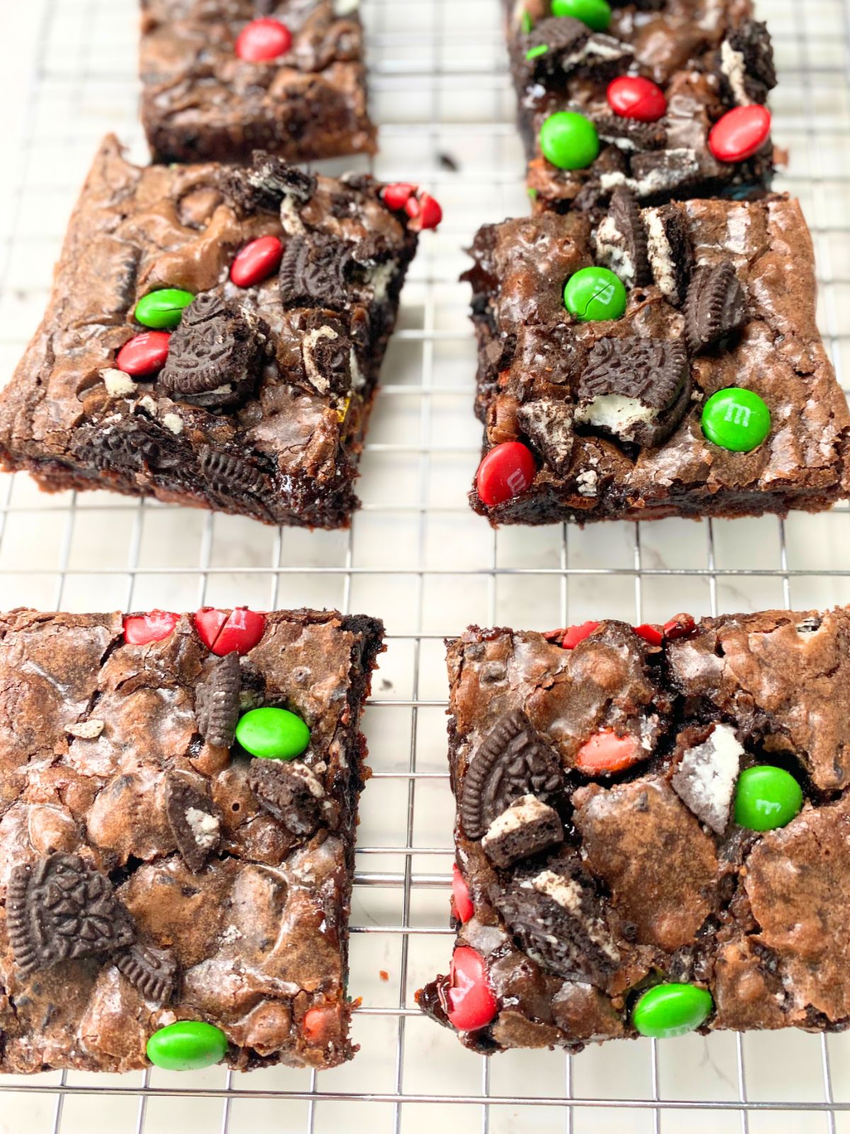 Christmas oreo brownies
