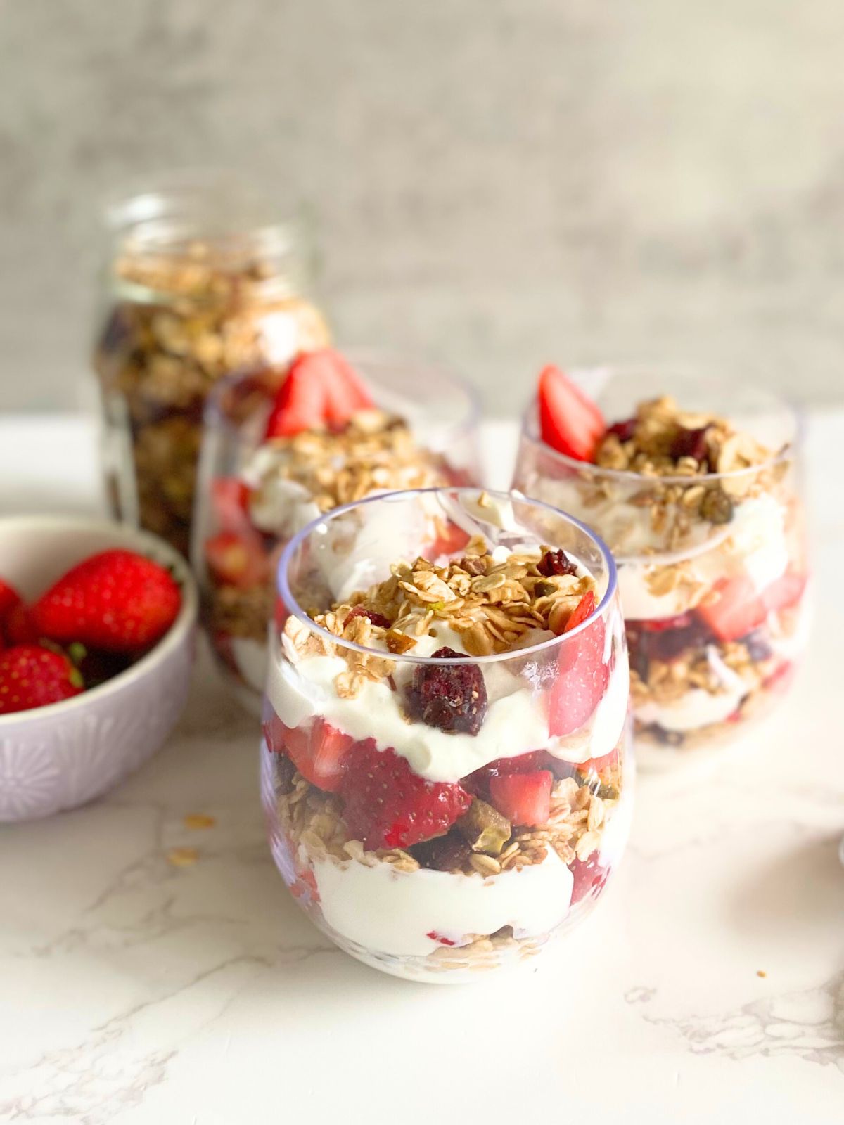 Christmas yogurt parfaits