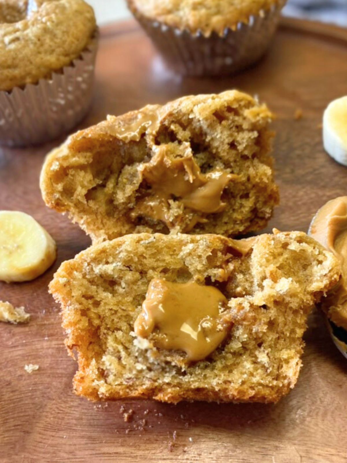 banana biscoff muffins