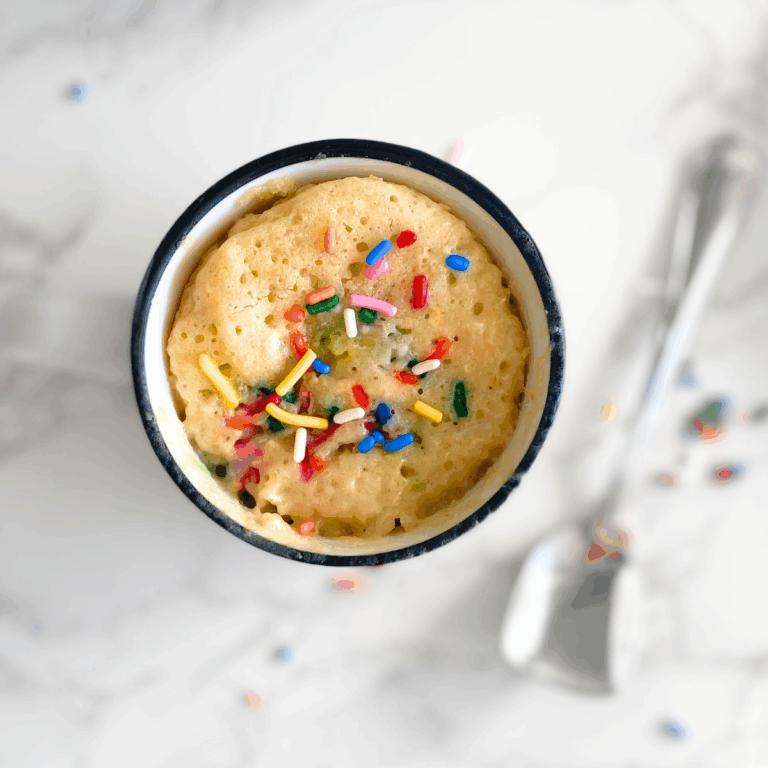 birthday cake protein mug cake