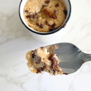 chocolate chip cookie protein mug cake