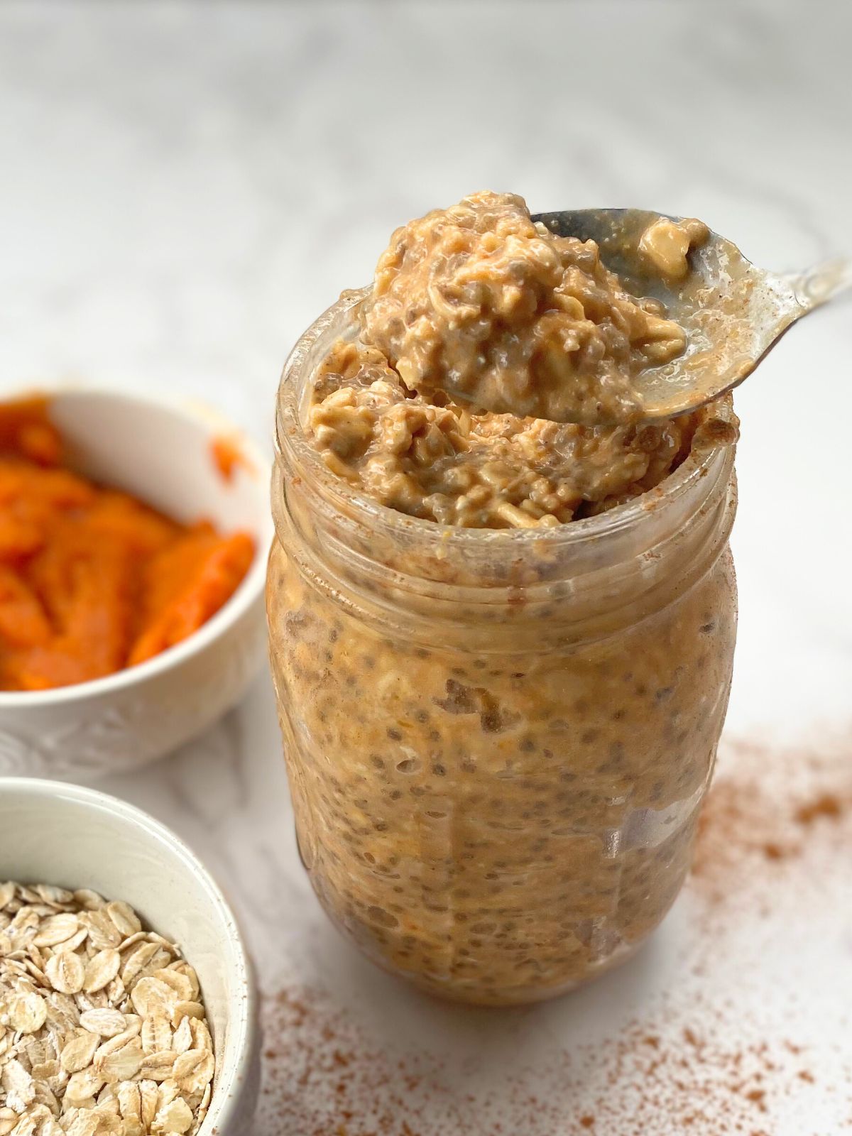 pumpkin biscoff overnight oats