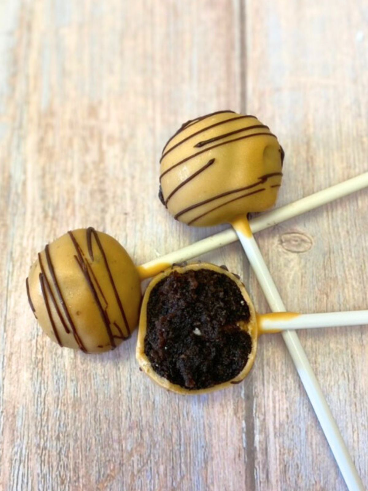 salted caramel chocolate cake pops