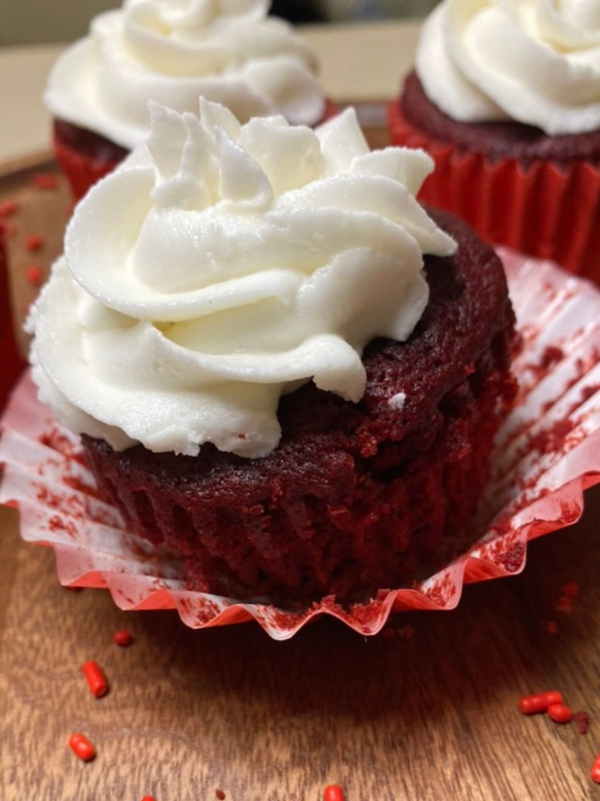 vegan red velvet cupcakes