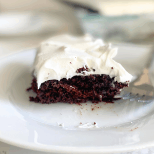 weight watchers chocolate poke cake