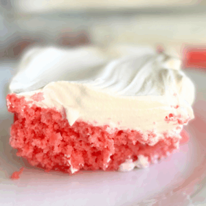 weight watchers strawberry poke cake