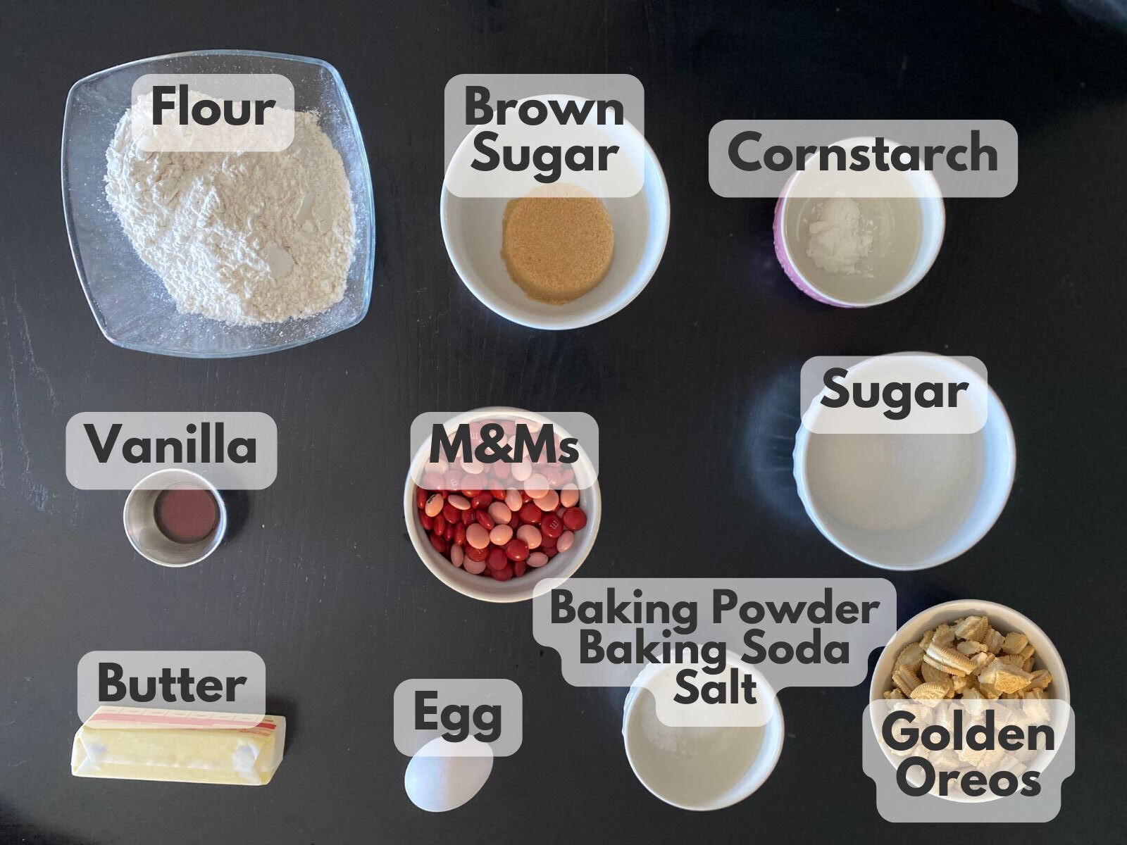 Valentine's day Oreo cookies ingredients