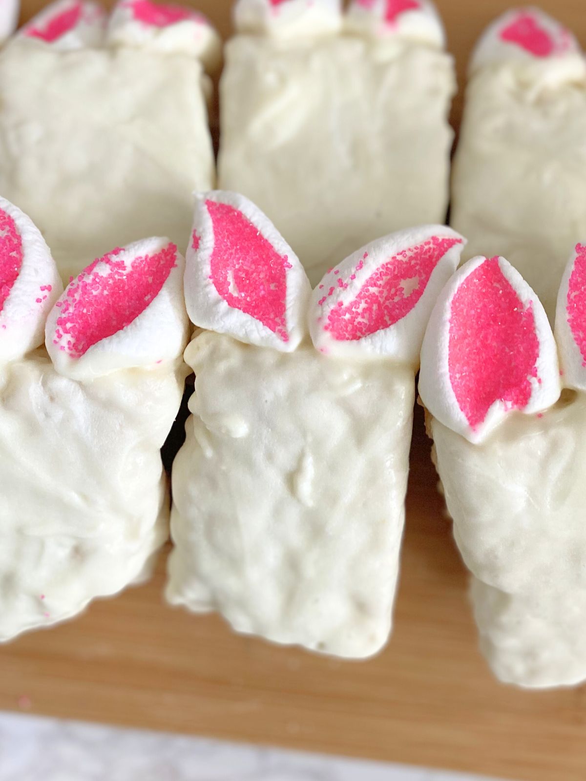 Easter bunny rice krispie treats