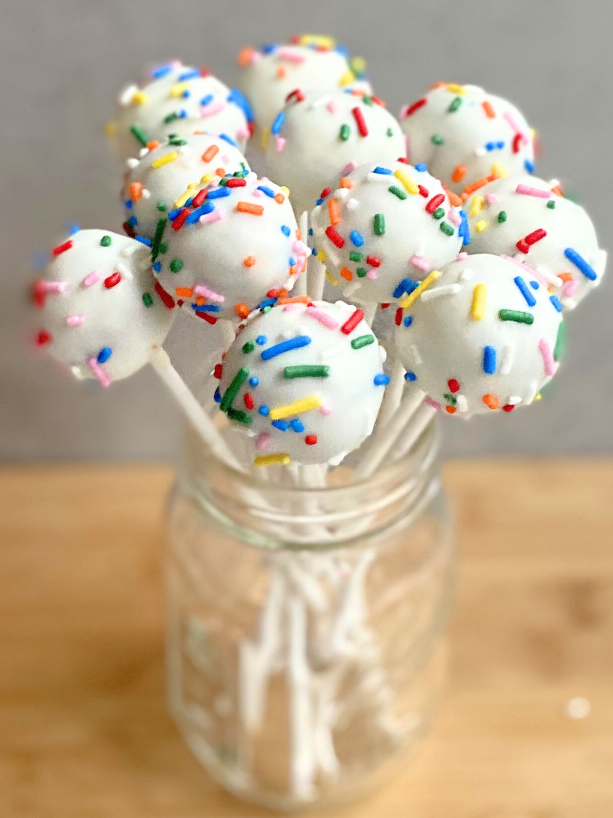 funfetti cake pops