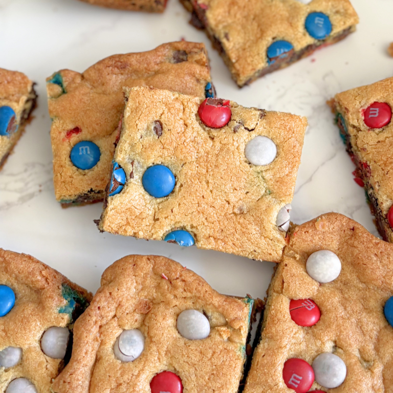 4th of July M&M cookie bars