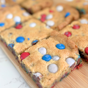 4th of July M&M cookie bars