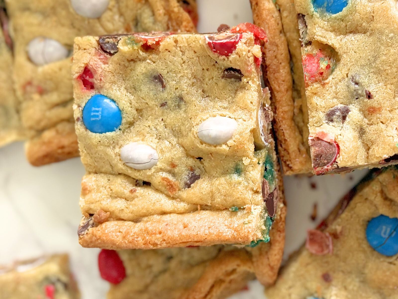4th of July Peanut Butter M&M Cookie Bars