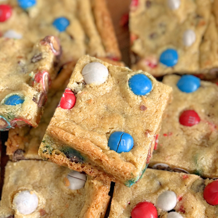 4th of July Peanut Butter M&M Cookie Bars