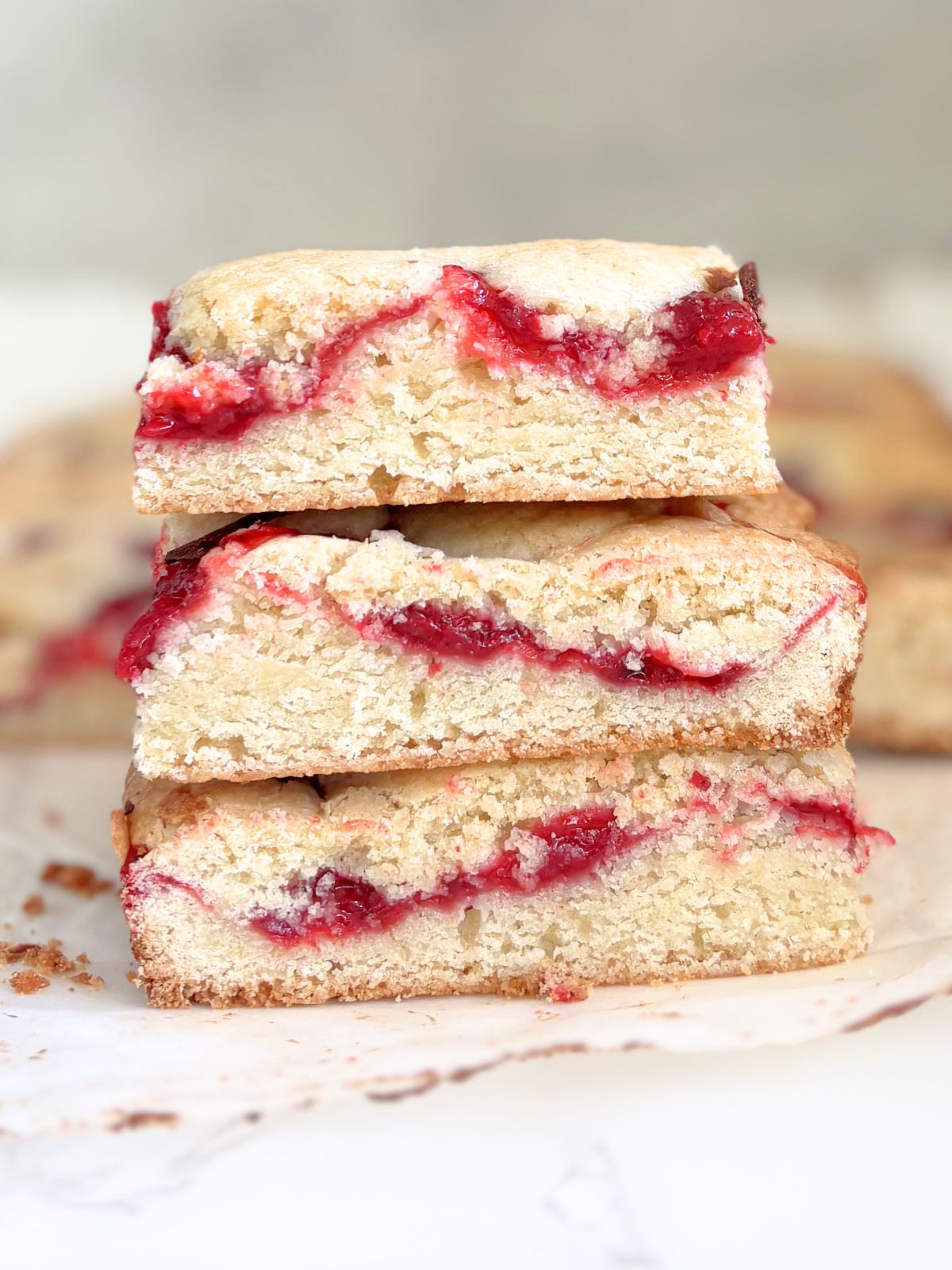 strawberry pie cookie bars