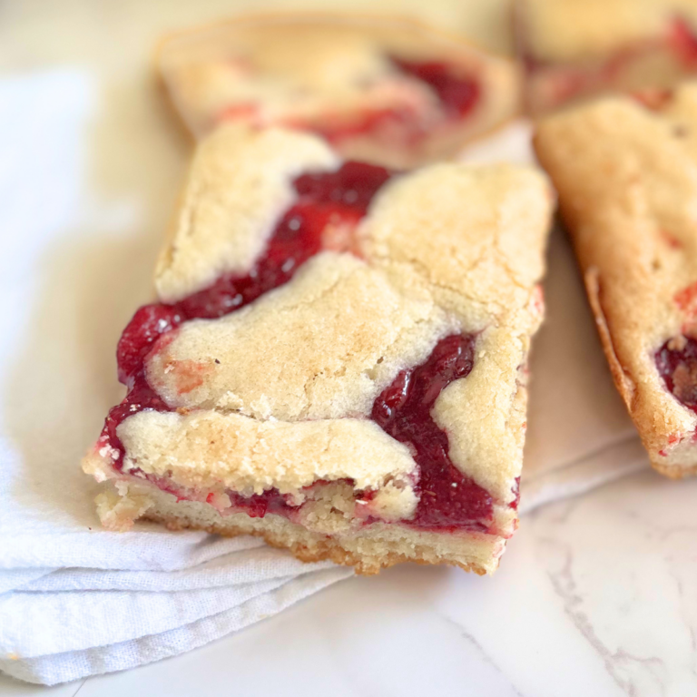 Strawberry Pie Cookie Bars