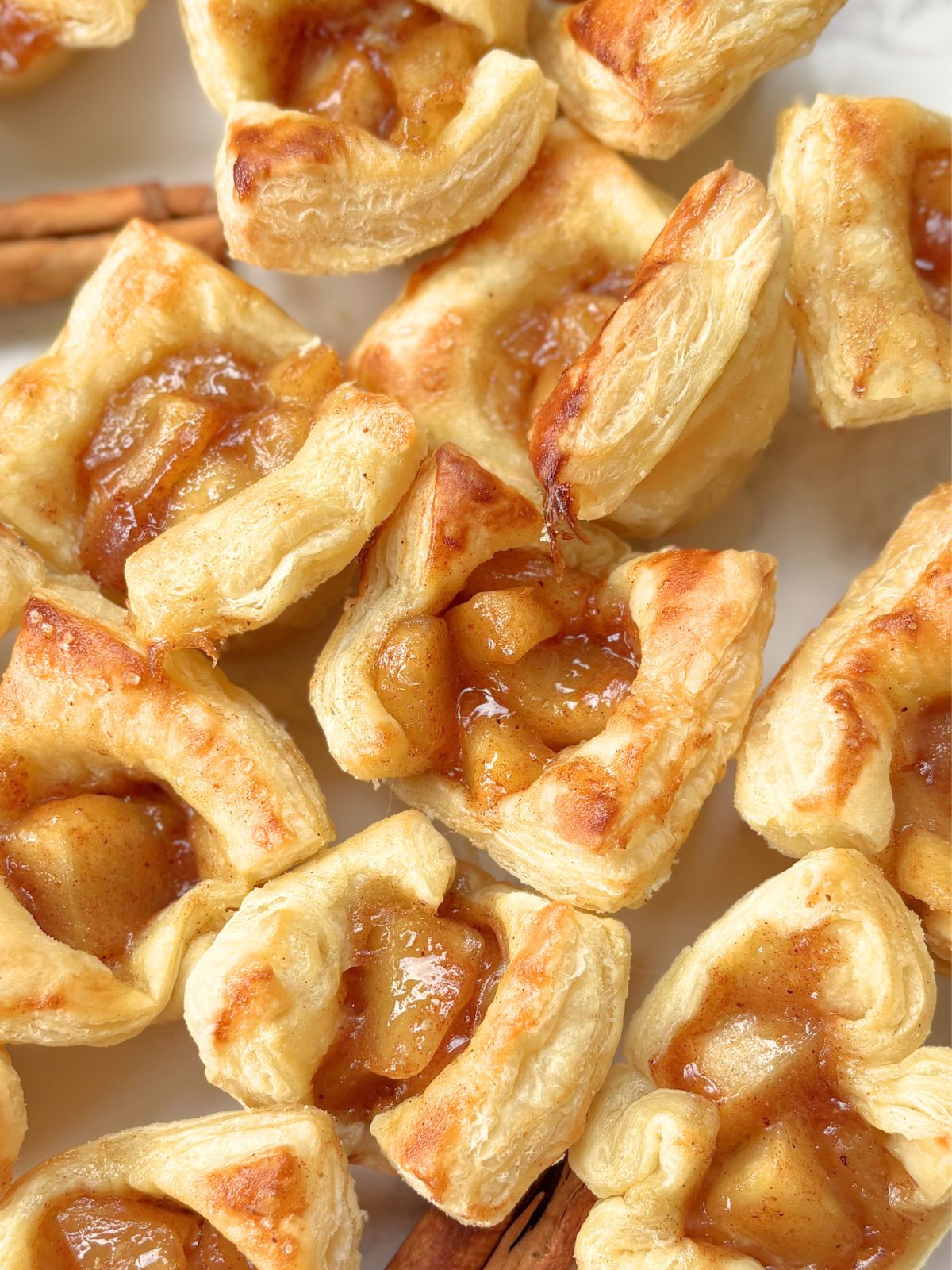 apple pie bites