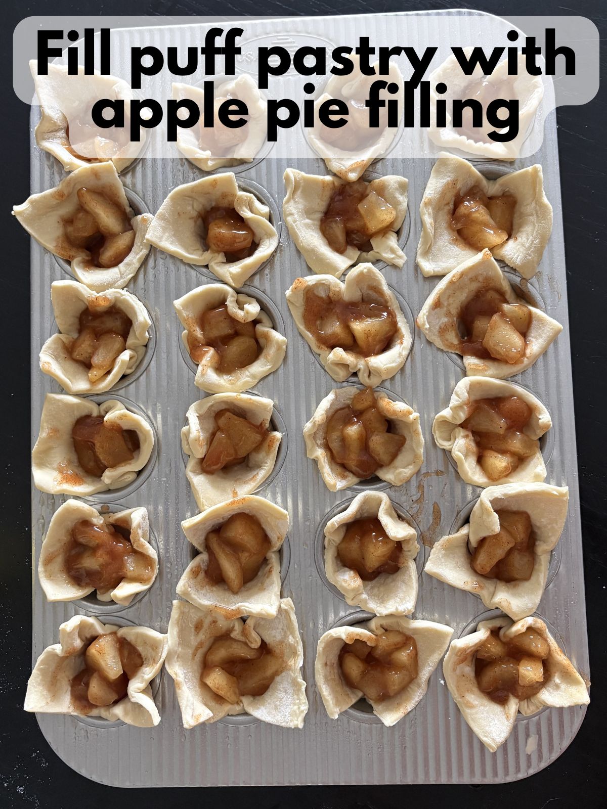 apple pie filling in mini pie crusts
