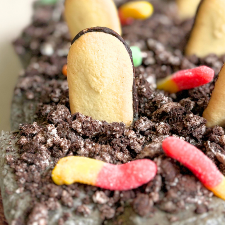 Graveyard Cupcake Pull Apart Cake for Halloween