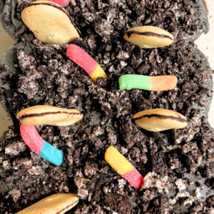 graveyard pull apart cupcake cake