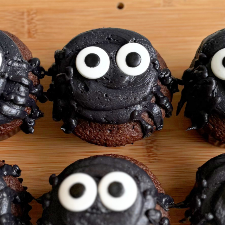 Super Easy Spider Cupcakes
