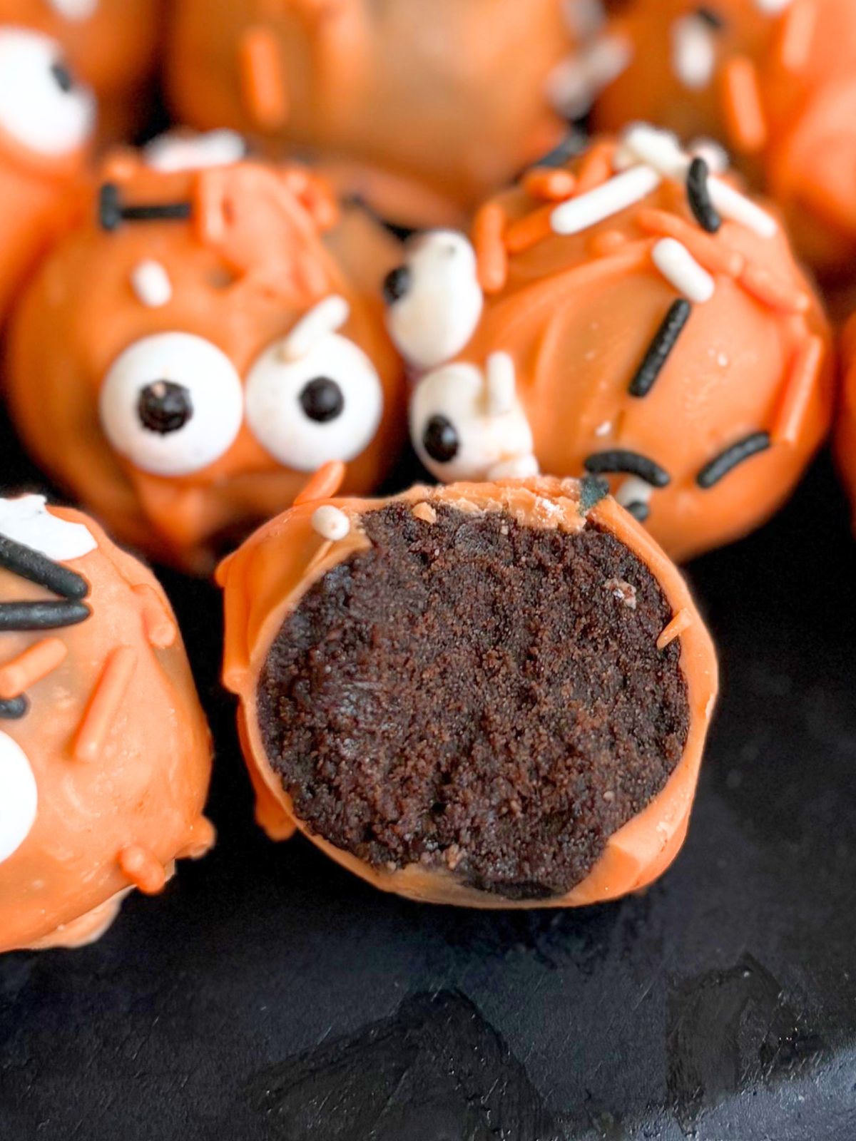 monster Halloween oreo balls