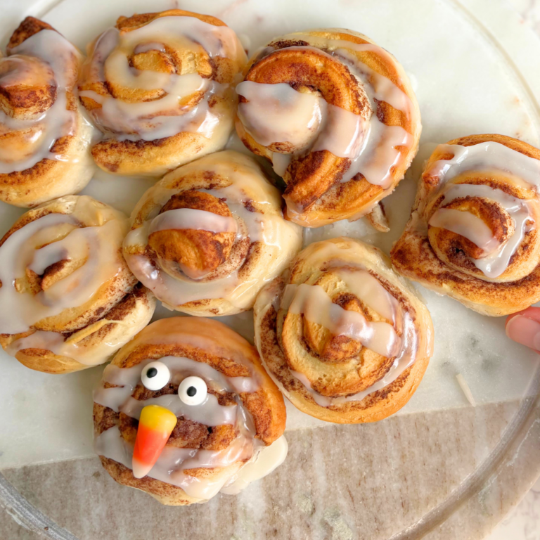turkey pull apart cinnamon rolls